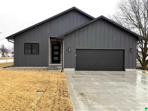 110 Vine St, Jackson, NE, 68743-3113 | Card Image