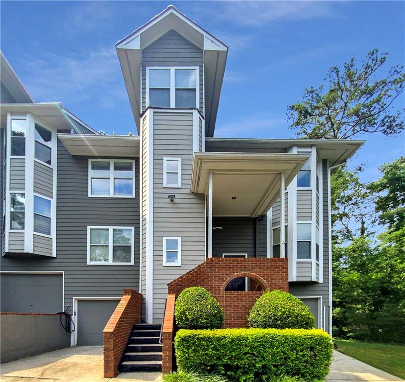 Ivy Green Ln, Marietta, GA 30067