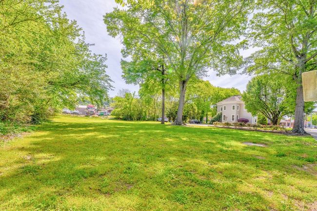 417 Court St, Home with 0 bedrooms, 3 bathrooms and null parking in Calhoun GA | Image 48