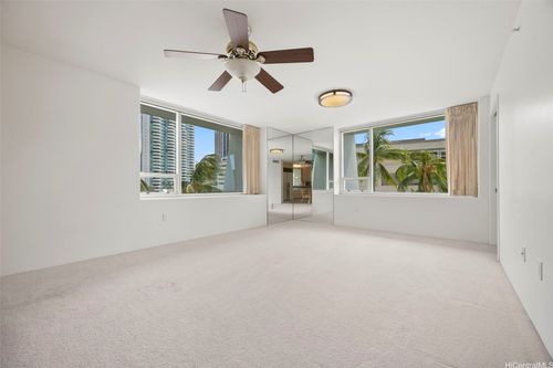 504-88 Piikoi St, Honolulu, HI, 96814-4274 | Card Image