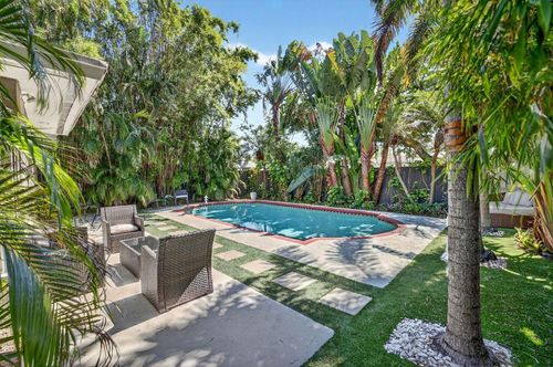 554 Nw 45th Ct, Oakland Park, FL, 33309-3966 | Card Image