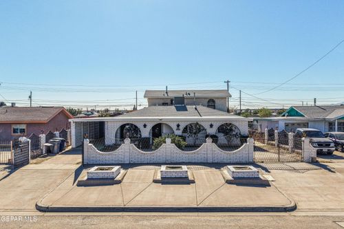 7336 Alpha Ave, El Paso, TX, 79915-4331 | Card Image