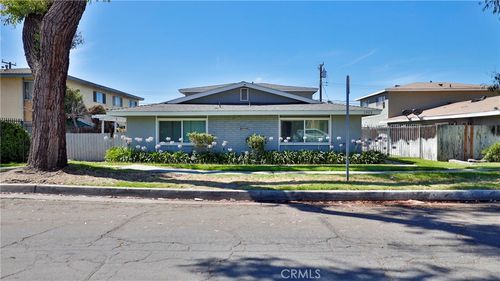 1322 Randy St, Upland, CA, 91786-5125 | Card Image