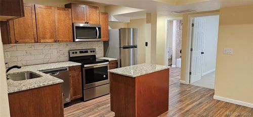 20964 E Greenwood Pl, Aurora, CO, 80013-8959 | Card Image