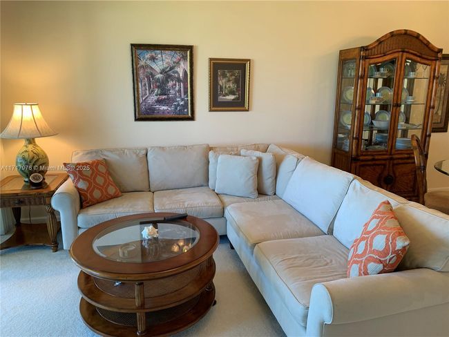 APT-15 - 6062 Se Landing Way, Condo with 2 bedrooms, 2 bathrooms and null parking in Stuart FL | Image 15