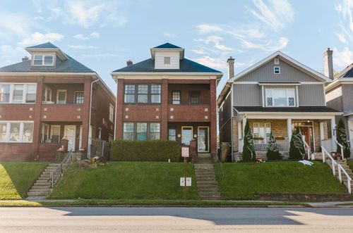 ab-1233 E Livingston Ave, Columbus, OH, 43205-2883 | Card Image
