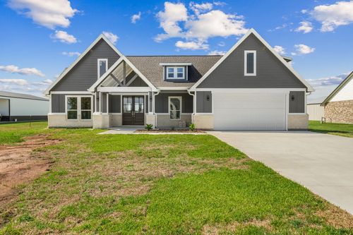 850 Longhorn Trl, Angleton, TX, 77515-7887 | Card Image