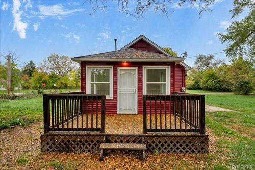 15509 Chatham Street, Detroit, MI, 48223 | Card Image