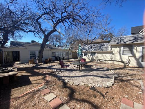 bc-2608 W 8th St, Austin, TX, 78703-4302 | Card Image