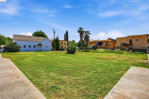 204 Street, Isleton, CA, 95641 | Card Image