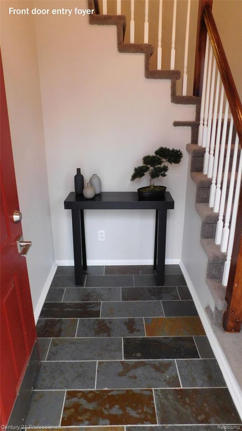 254-56157 Chesapeake Trl, Shelby Township, MI, 48316-5059 | Card Image