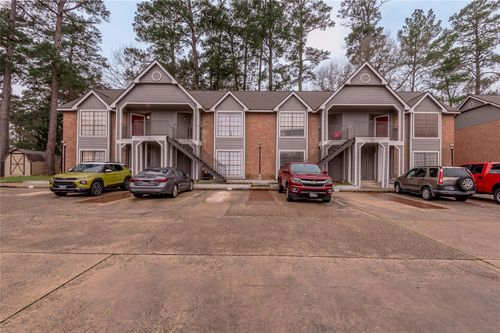 apt-d8-2402 Sycamore Ave, Huntsville, TX, 77340-6145 | Card Image