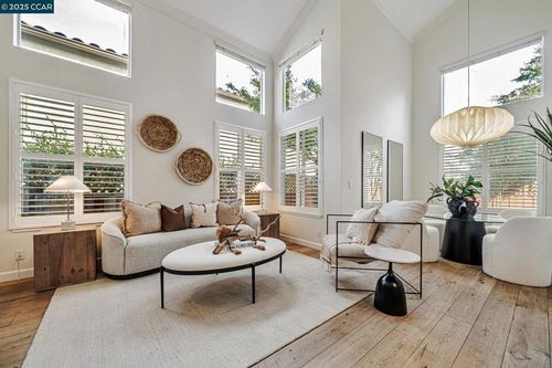 115 Sapphire Ct, San Ramon, CA, 94582-7707 | Card Image