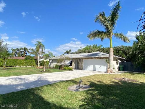 122 Palm River Blvd, NAPLES, FL, 34110-5706 | Card Image