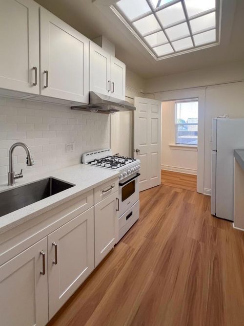 1-1206 Burlingame Ave, Burlingame, CA, 94010-4128 | Card Image