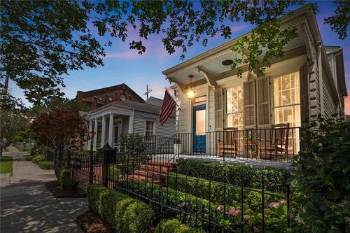 1029 Milan St, New Orleans, LA, 70115-2729 | Card Image
