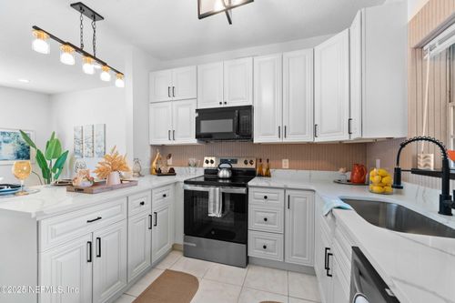 5645 Kimbrell Dr S, JACKSONVILLE, FL, 32210-7933 | Card Image