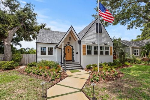 2420 14th St N, ST PETERSBURG, FL, 33704-3124 | Card Image