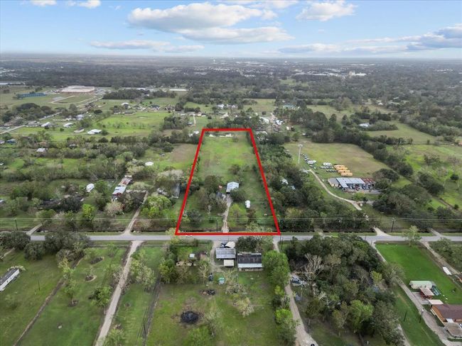 Aerial view-please refer to official survey | Image 5