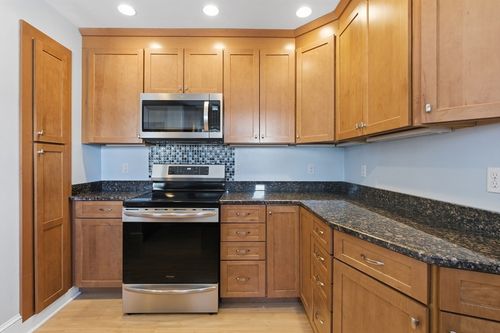 1-7 Clyde Rd, Watertown, MA, 02472 | Card Image