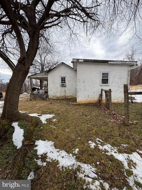 3847 Leeds Manor Rd, MARSHALL, VA, 20115 | Card Image