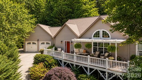 60 Hawks Pointe Ln, Weaverville, NC, 28787-8116 | Card Image
