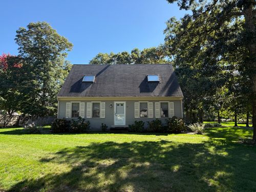 63 Evergreen St, South Yarmouth, MA, 02664-5611 | Card Image