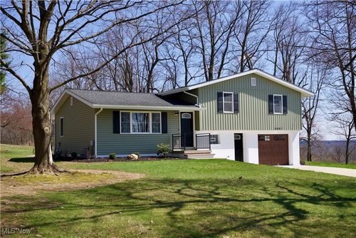 3007 Wilbanks Dr, Norton, OH, 44203-6343 | Card Image