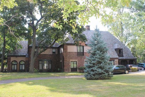 17815 Hamilton Rd, Highland Park, MI, 48203-4000 | Card Image