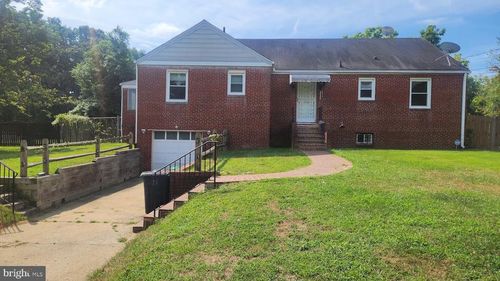 3209 Leslie Ave, TEMPLE HILLS, MD, 20748-4627 | Card Image