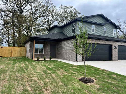 570 Cosmos Street, Centerton, AR, 72719 | Card Image
