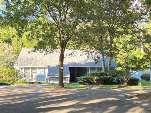 1124 Honeysuckle Ct, Mount Pleasant, SC, 29464-9012 | Card Image