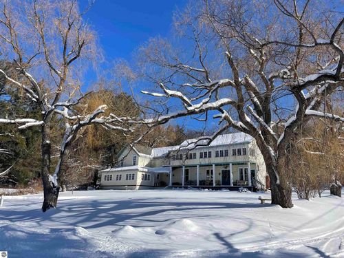 7441 First Court Avenue, Gaylord, MI, 49735 | Card Image