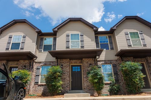 1775 Spring Water Dr, Clarksville, TN, 37040-3232 | Card Image