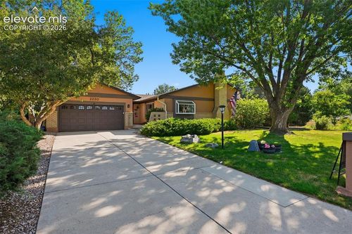 2230 Brookwood Dr, Colorado Springs, CO, 80918-1138 | Card Image