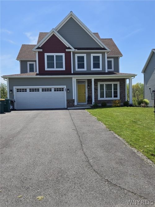 80 Chatwood Ln, Henrietta, NY, 14467-9637 | Card Image