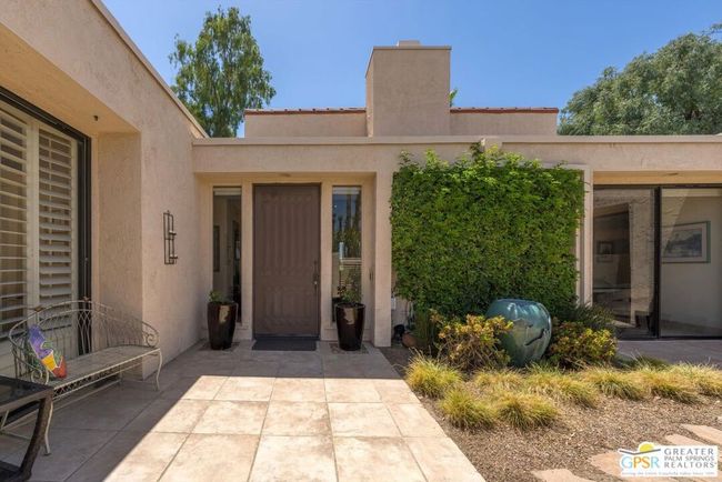 630 Hospitality Dr, Condo with 3 bedrooms, 3 bathrooms and 2 parking in Rancho Mirage CA | Image 8