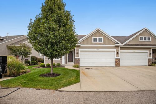 2992 Raspberry Ln, Holland, MI, 49424-7286 | Card Image