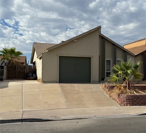 448 Holick Ave, Henderson, NV, 89011-4388 | Card Image