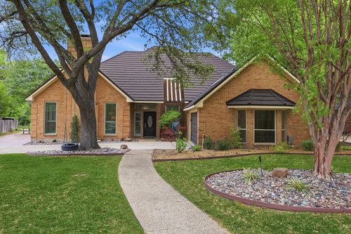 2410 Lone Oak Trl, Garland, TX, 75044-7840 | Card Image