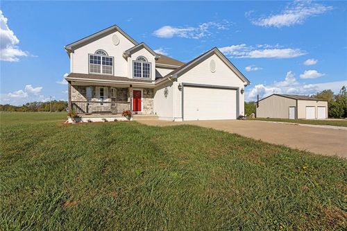 4373 Hackberry Ln, Bates City, MO, 64011-8529 | Card Image