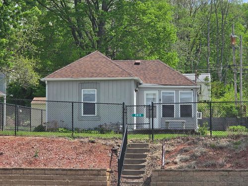 4019 11th St, Rock Island, IL, 61201-6738 | Card Image