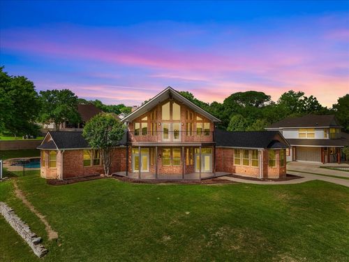 203 W Lake Drive, Weatherford, TX, 76087 | Card Image