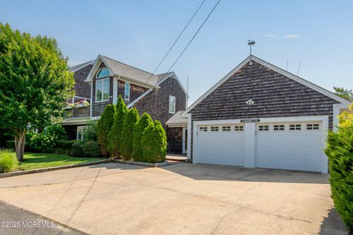 1519 Runyon Ln, Mantoloking, NJ, 08738-1519 | Card Image