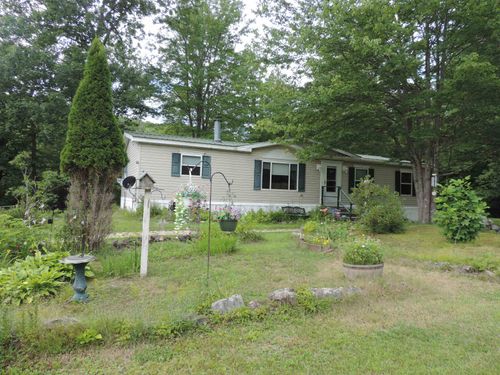 916 Deering Center Rd, Deering, NH, 03244-6511 | Card Image