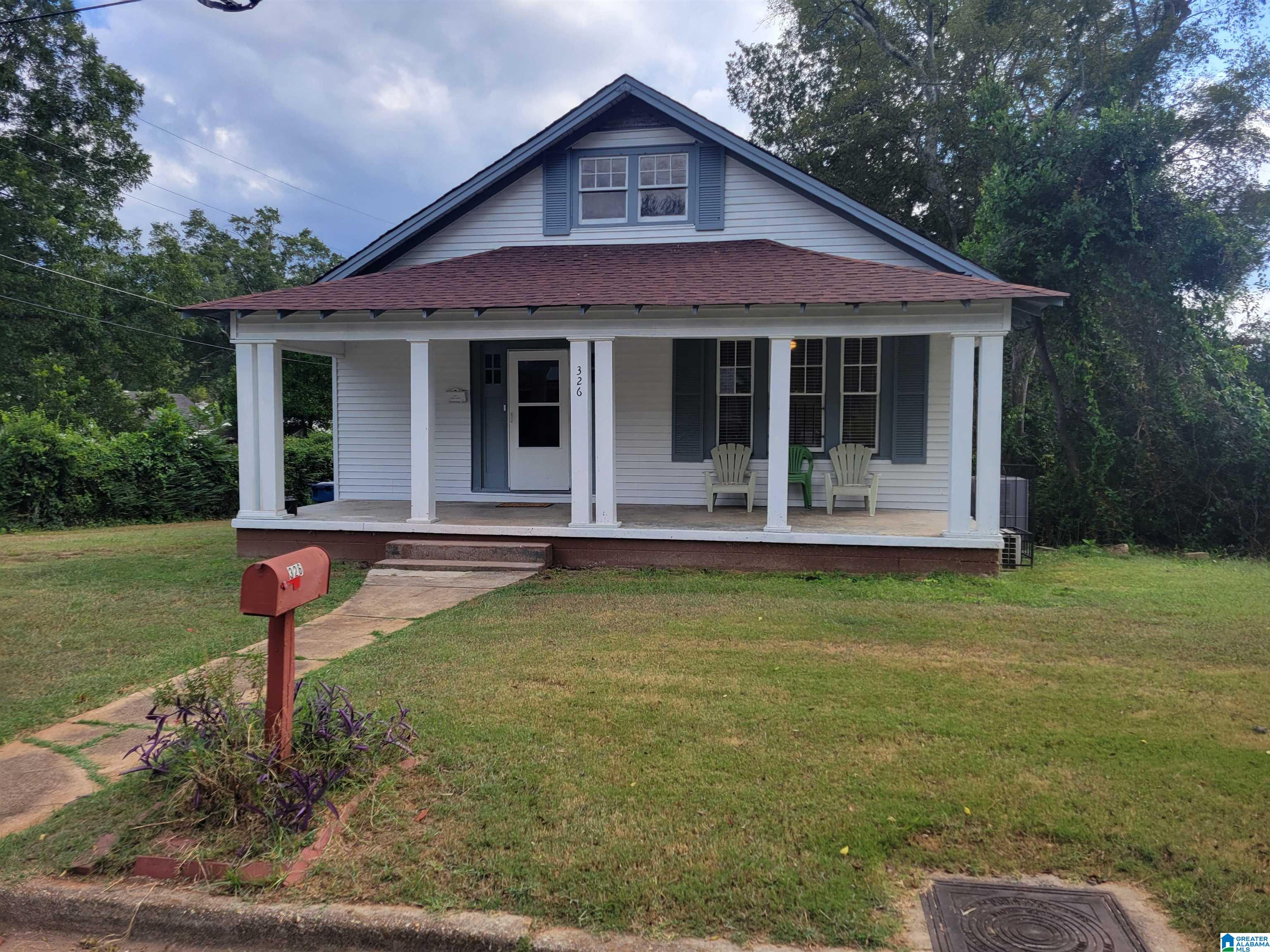 5th St, Anniston, AL 36207