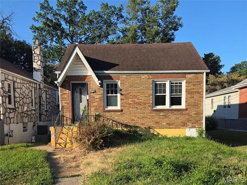6990 Edison Ave, Saint Louis, MO, 63121-5124 | Card Image