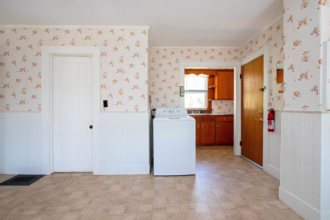 210 Winter St, Home with 0 bedrooms, 2 bathrooms and null parking in St. Johnsbury VT | Image 30