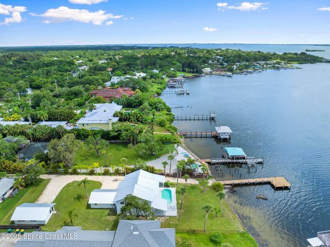 9670 Riverview Dr, House other with 4 bedrooms, 3 bathrooms and null parking in Sebastian FL | Image 64