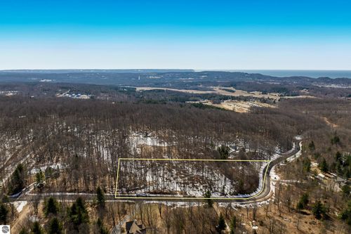 00 Glory Rd, Frankfort, MI, 49635 | Card Image